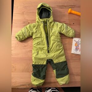 Patagonia Snow Suit 12-18mos